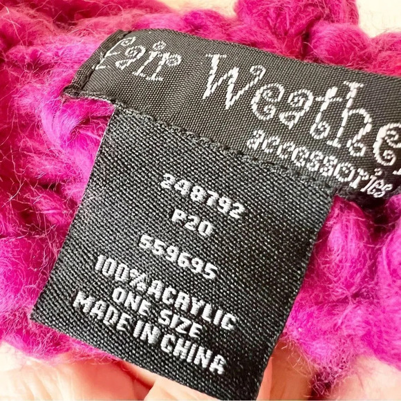 Fair Weather Chunky Knit Hot Pink Rectangle Scarf Barbiecore Valentine’s Day - Picture 4 of 7